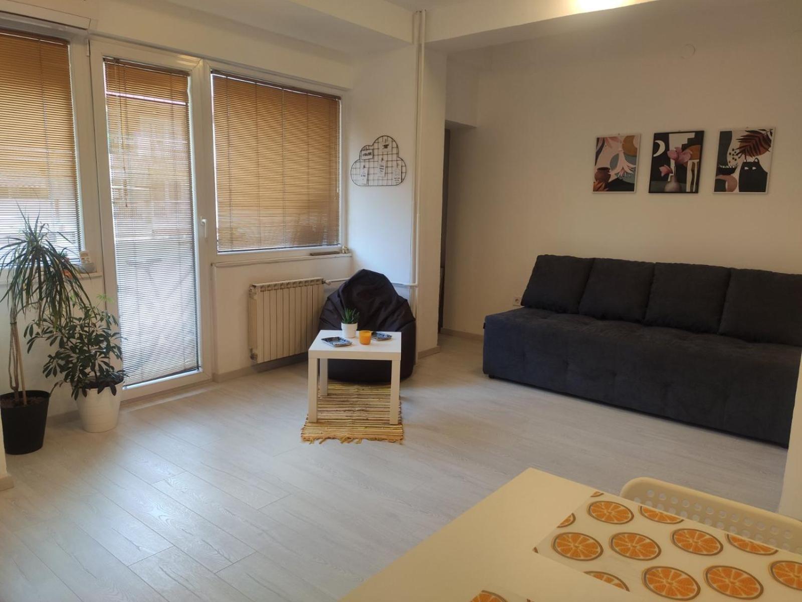 City Center White Apartment! Скопье Экстерьер фото